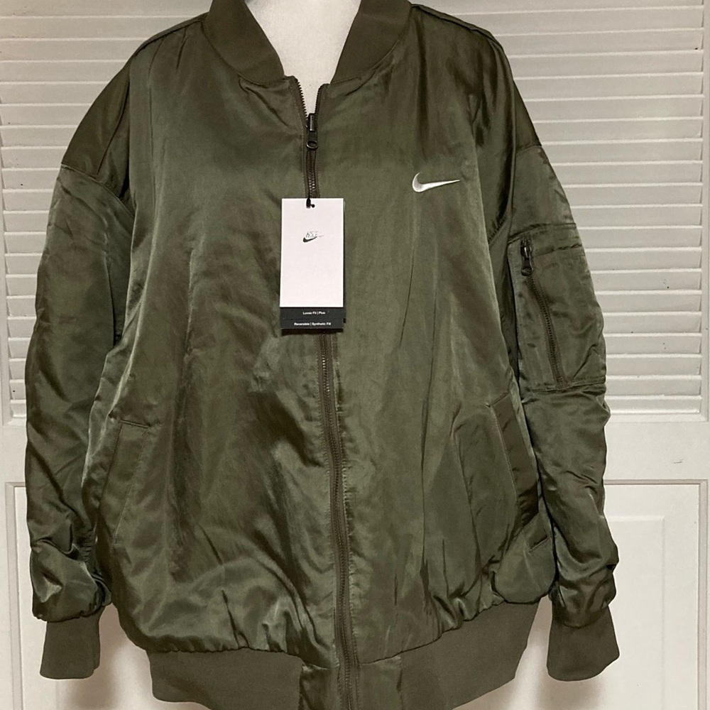 NWT Nike Loose Fit Reversible Jacket Plus Size 2X - Picture 7 of 15
